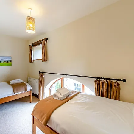 Casa de Férias Warth Barn - Uk44211