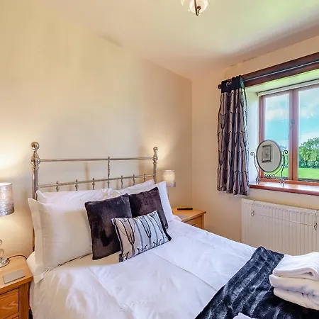 Warth Barn - Uk44211